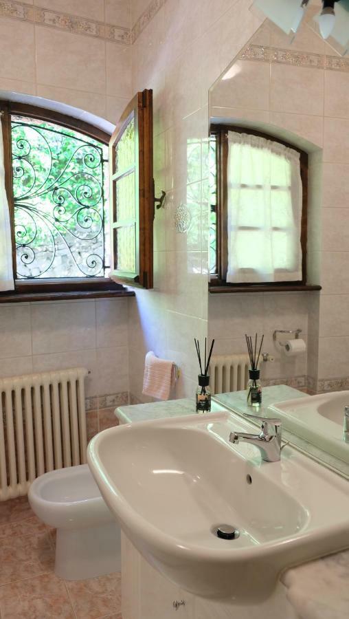 Villa Casa Ondina à Porlezza Extérieur photo